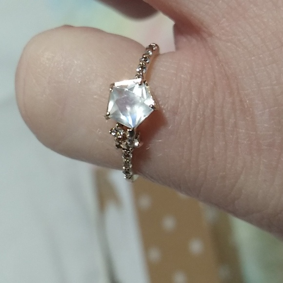 Samantha Tiara 10kt Yellow Gold Moonstone & Topaz Ring Sz.4 1/2 Like New - Picture 3 of 11